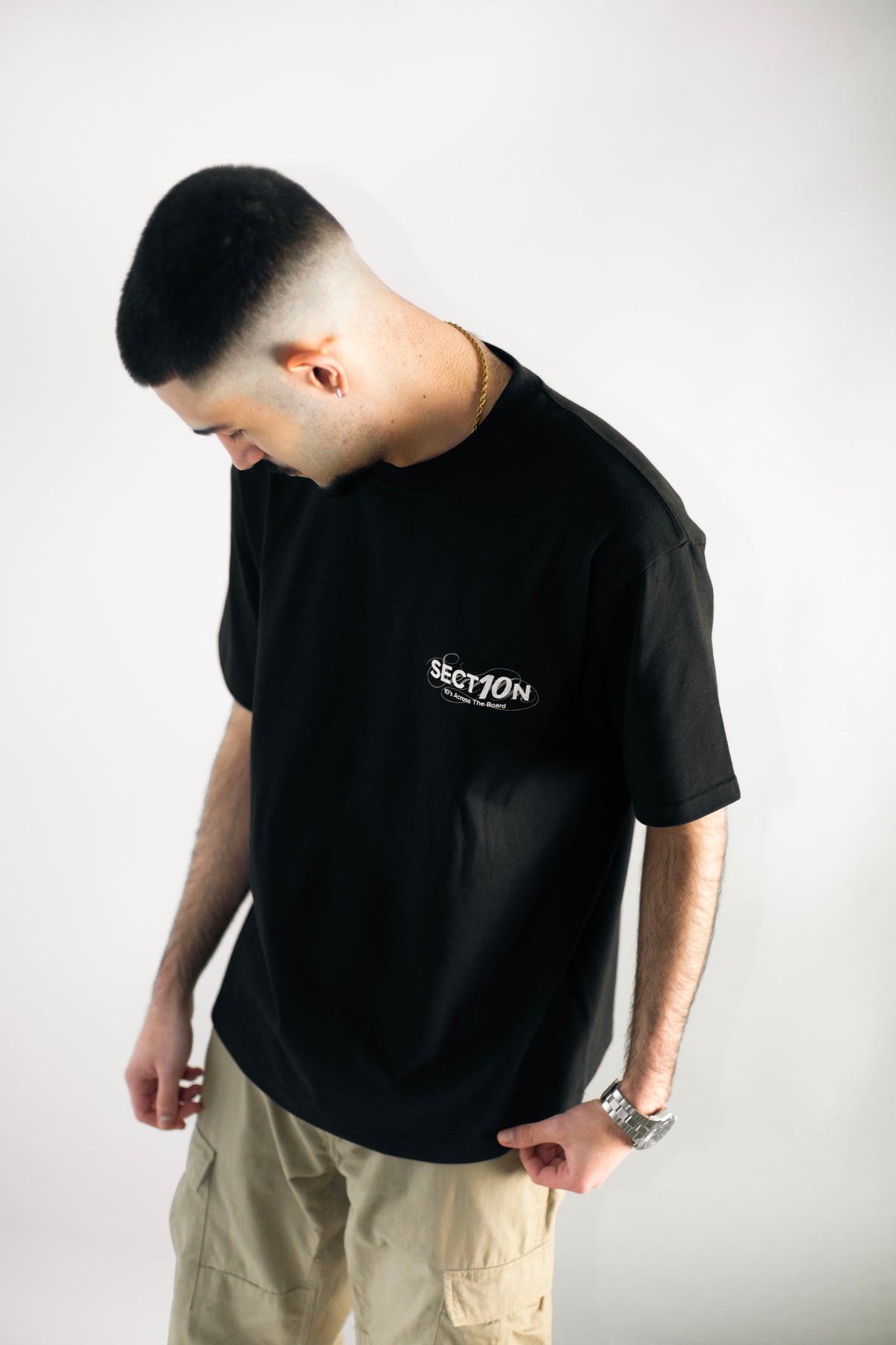 BLACK SMALL LOGO TEE