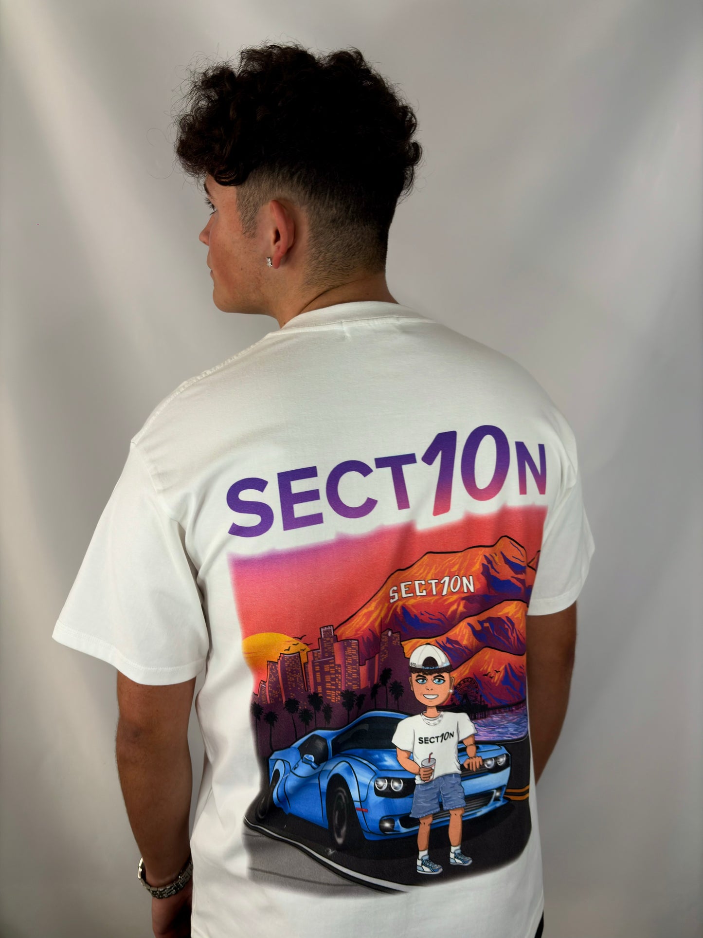 CALI SUNSET GRAPHIC TEE