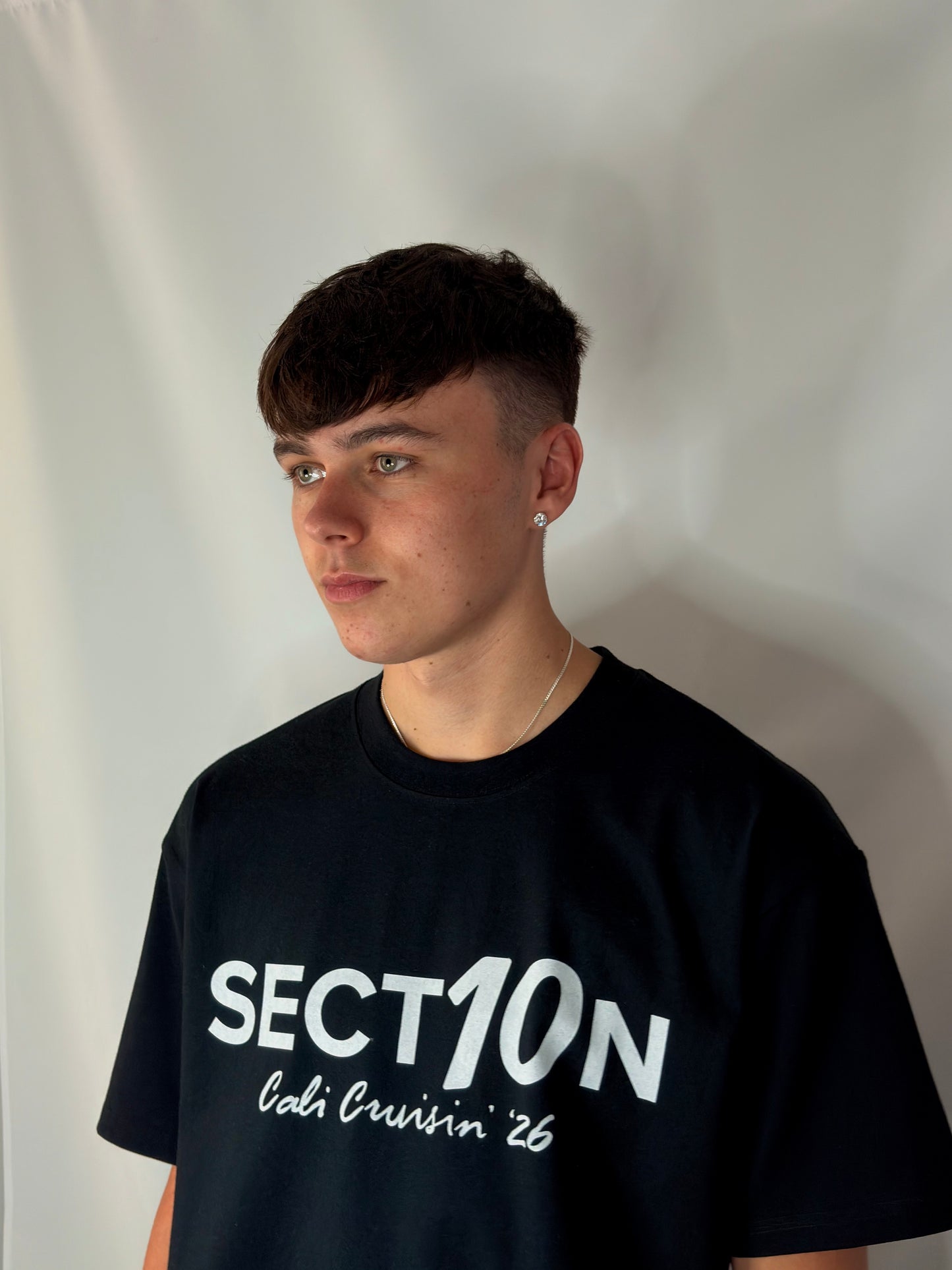 CLASSIC SECT10N TEE