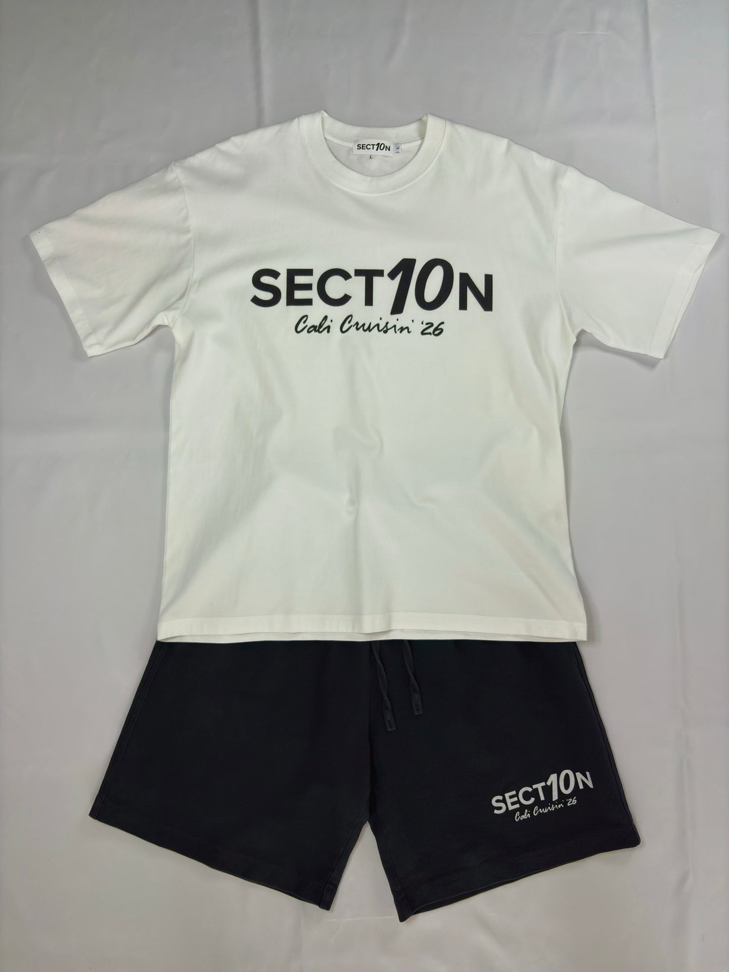 CLASSIC BLACK SECT10N SHORTS