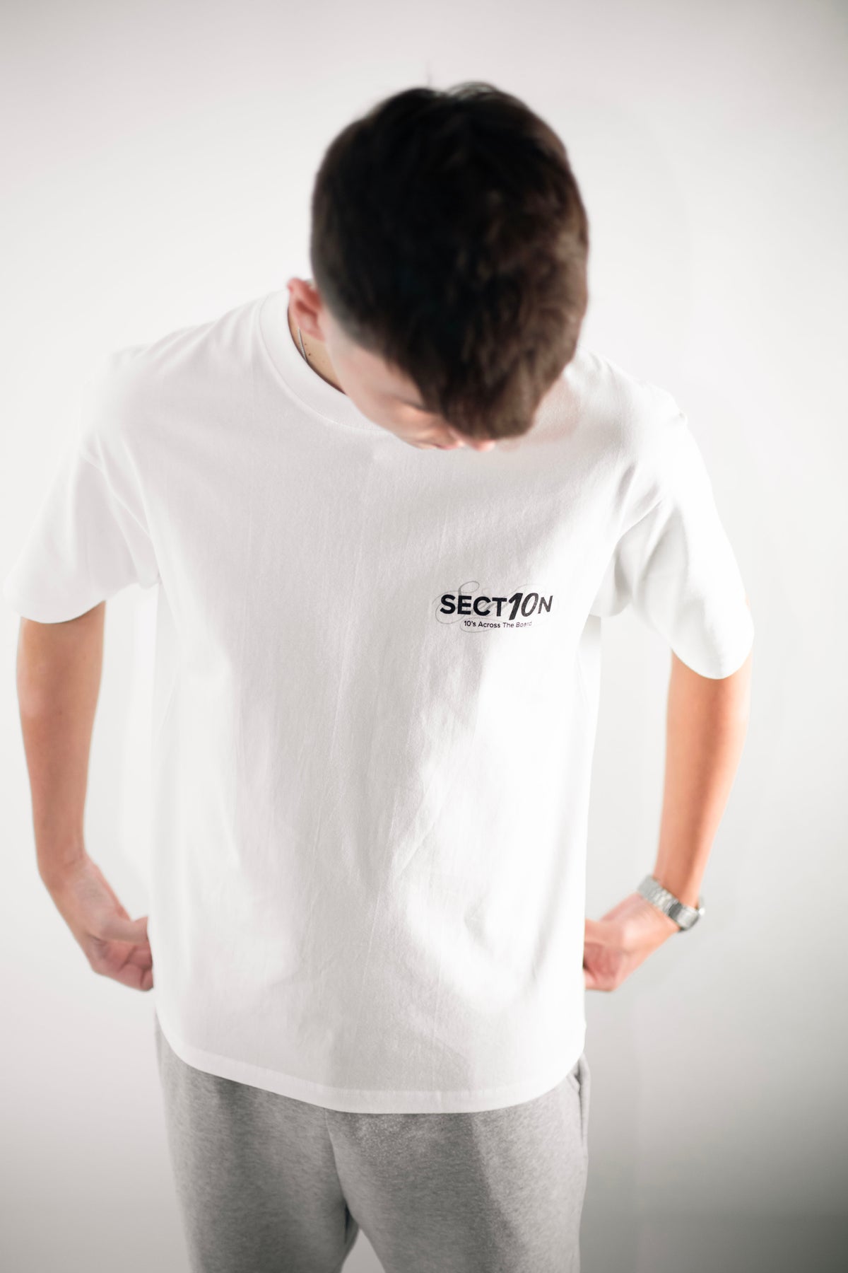 WHITE SMALL LOGO TEE